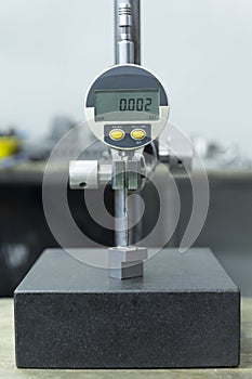 Digital dial gauge measurement on Granite table