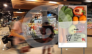 digital display Intelligent Digital moniter Interactive artificial intelligence digital advertisement Signage photo
