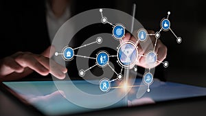 Digital Interaction with Touchscreen Device for Data Analysis and Visual Representation of Conceptual Information in