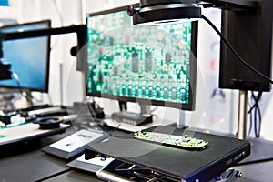 Digital microscopes with monitors from quality control
