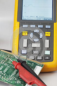 Digital multimeter