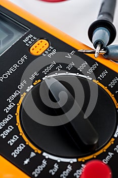 Digital multimeter