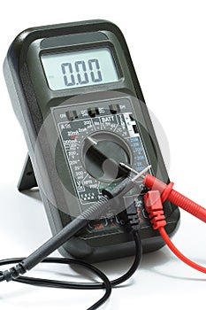 Digital multimeter