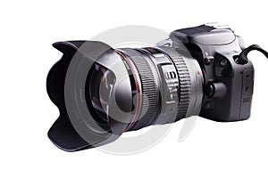 Digital Single-Lense Reflex Camera With Zoom Lens