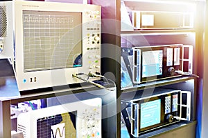 Digital storage oscilloscopes