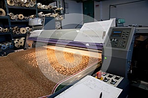 Digital textile printing photo