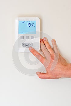 Digital thermostat