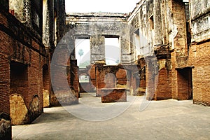 Dilapidated Residency, Lucknow