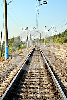 Diminishing electric railway