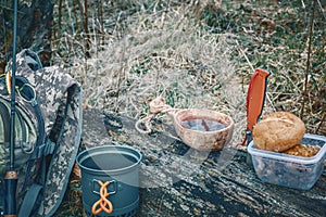 Dine outdoors while hiking