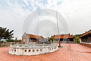 Dinh Quan Lan temple Vietnam