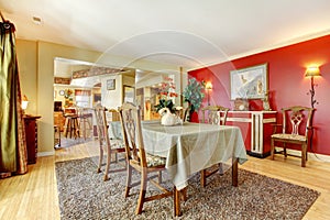 Dining room with contrast walls