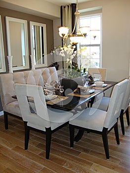 Dining Room Modern