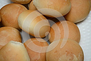 Dinner rolls