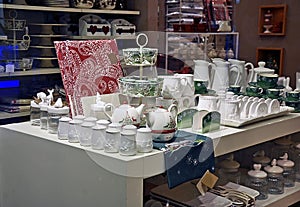 Dinnerware shop