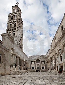 Diocletian Palace in Split photo
