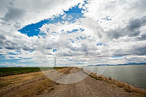 Dirt road and Salt Lake in Utah