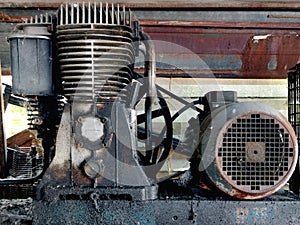 Dirty details of an old compressor