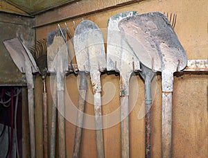 Dirty used shovels