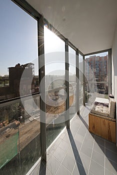 Dirty windows in divorces. House cleaning.