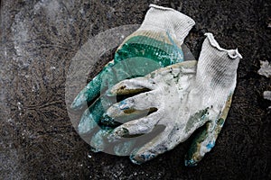 Dirty work gloves