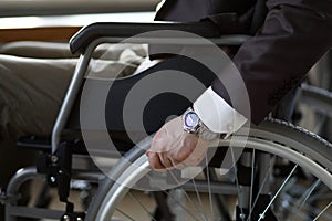 Invalidita podnikatel invalidní vozík proti obchod kancelář 