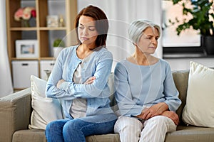 Disagreement between senior mother adult daughter