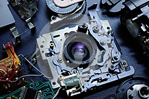 Disassembled compact camera, Flatlay