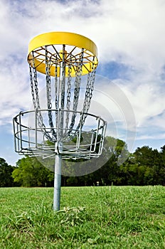 Disc golf hole photo