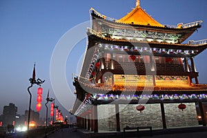 Discovering China: Xian ancient city wall.