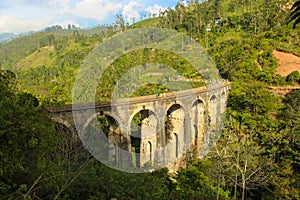 Discovering Nine Arch Bridge and the surrounding tea fields in Ella, Sri Lanka