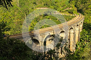 Discovering Nine Arch Bridge and the surrounding tea fields in Ella, Sri Lanka