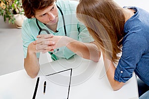 Discussing the diagnosis