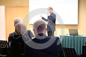 Discussion of business idea