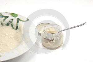 Dish and container of homogenised food for food