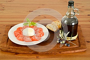 Dish with tometo and mozzarella