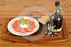 Dish with tometo and mozzarella