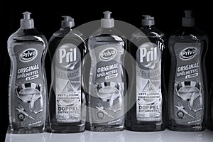 Dishwasher detergent, Pril