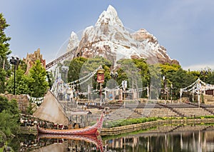 Disney world Orlando Florida Animal Kingdom mount everest ride