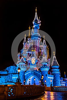 Disneyland Paris Castel during Christmas Period