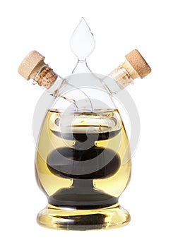 Dispenser with olive oil and balsamic vinegar