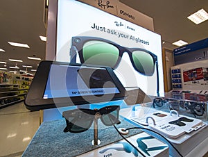 Facebook Meta Ray Ban Glasses AI AR Virtual Reality Smart Device Display Demo At Target