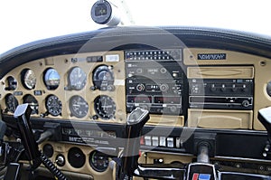 Displays and controls in the airplane cabin