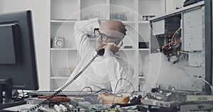 Computer failure in the technician office