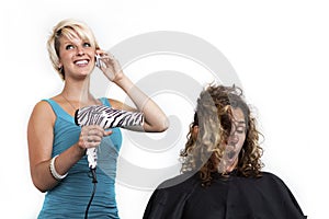 Distracted hairdresser