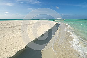 Dive boat in Los Roques