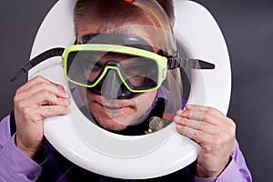 Diver in toilet