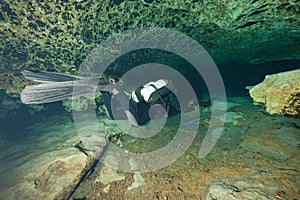 Divers underwater caves diving Florida Jackson Blue cave USA