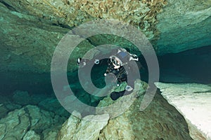 Divers underwater caves diving Florida Jackson Blue cave USA