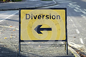 Diversion sign